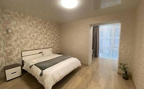 Atlant Luxury Big Family Perlina Apart On Golovna Поряд З Тц Депот